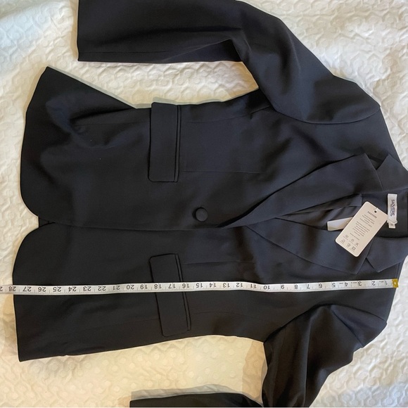 NWT Saovere Black Blazer Single Button Women’s Polyester Formal Medium Business - Picture 9 of 10
